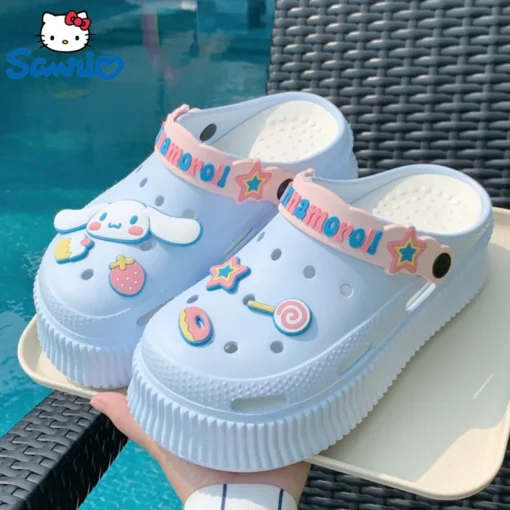 Sanrio Hello Kitty Cinnamoroll Melody Kuromi Cute Cartoon EVA Hole Shoes Y2k Women Casual Sandals Thick Sole Bathroom Slippers